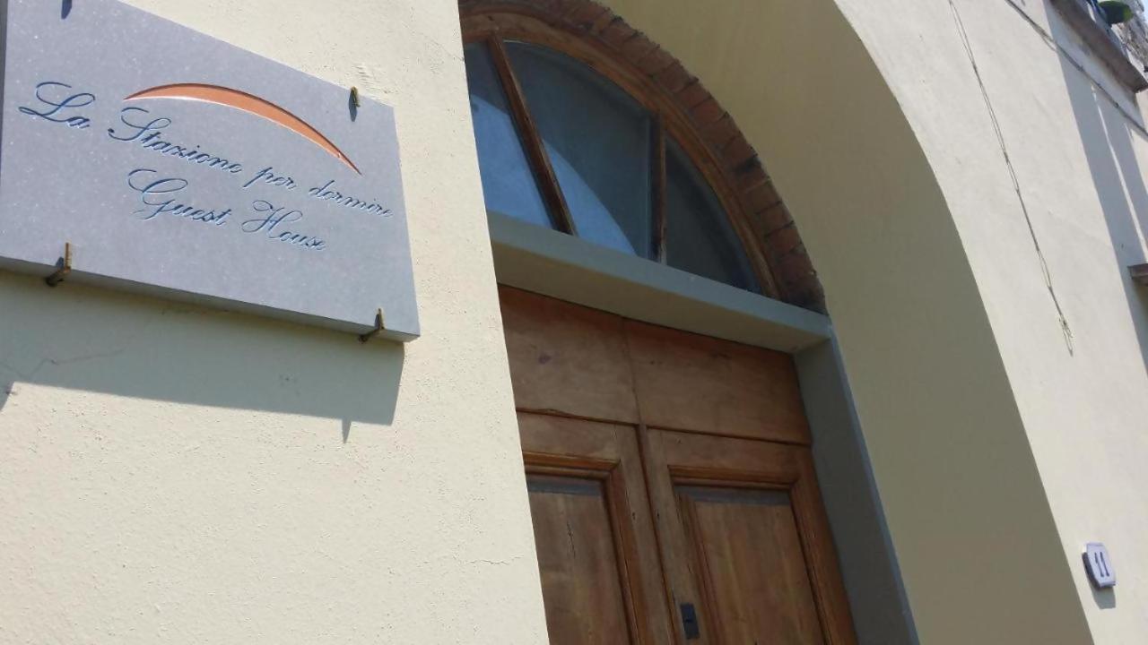 La Stazione Per Dormire Guest House San Piero a Sieve Bagian luar foto